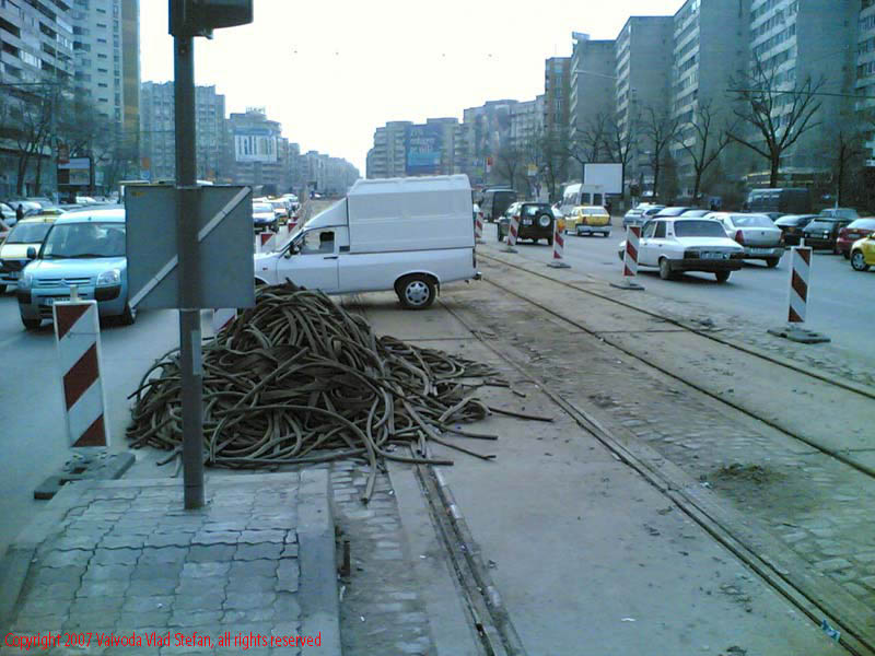 Vaivoda Vlad fotograf in Romania lucrari trafic circulatie aglomearat carosabil linie sine tramvai soseaua Colentina sector 2 Bucuresti 2007
