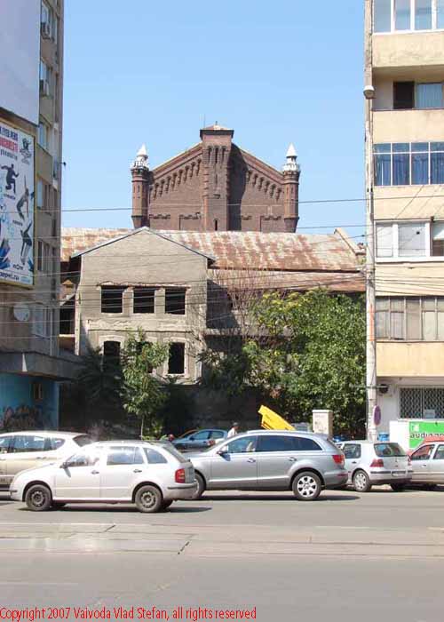 Vaivoda Vlad Stefan fotograf in Romania Moara lui Assan strada Stefan cel Mare Bucuresti 2007