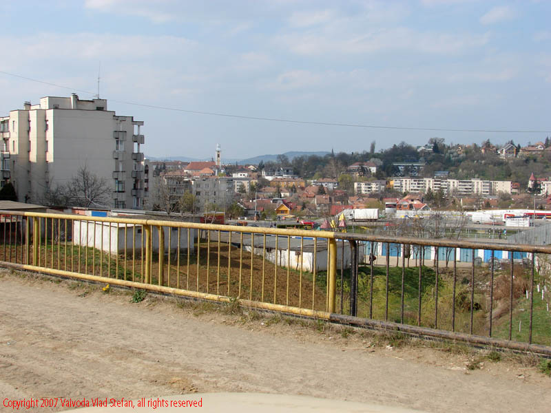 Vaivoda Vlad Stefan fotograf in Romania lucrari modernizare sosea strada Centura ocol ocolitoare Calea Sighisoarei Tg Mures 2007 pod grilaj cladiri blocuri locuinte