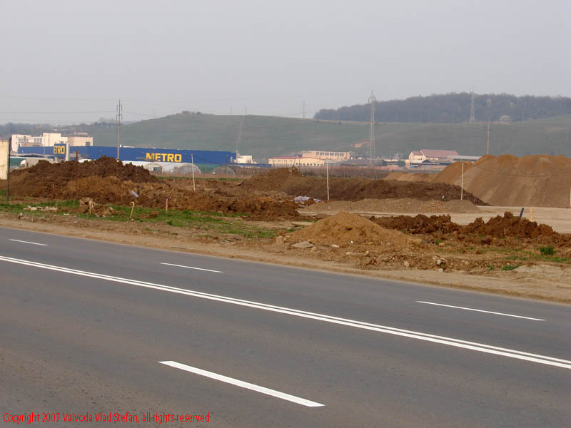 Vaivoda Vlad fotograf in Romania sosea constructii promenada mall centru comercial lucrari amenajare inaugurare drum european national Panorama strada Gheorghe Doja E60 poza 1