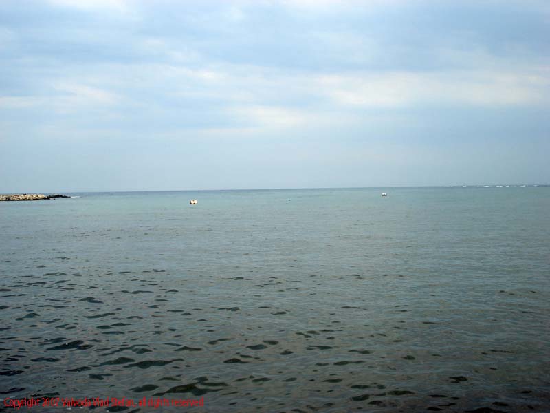 stabilopozi Marea Neagra Mamaia 2007 Constanta Vaivoda Vlad fotograf in Romania turism turist litoral vara mal orizont marin