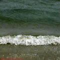 thumbnail galerie plaja Mamaia 2007 Vaivoda Vlad fotograf in Romania val valuri albastru agrement turism turist litoral vara plaja soare cald baie constanta spuma