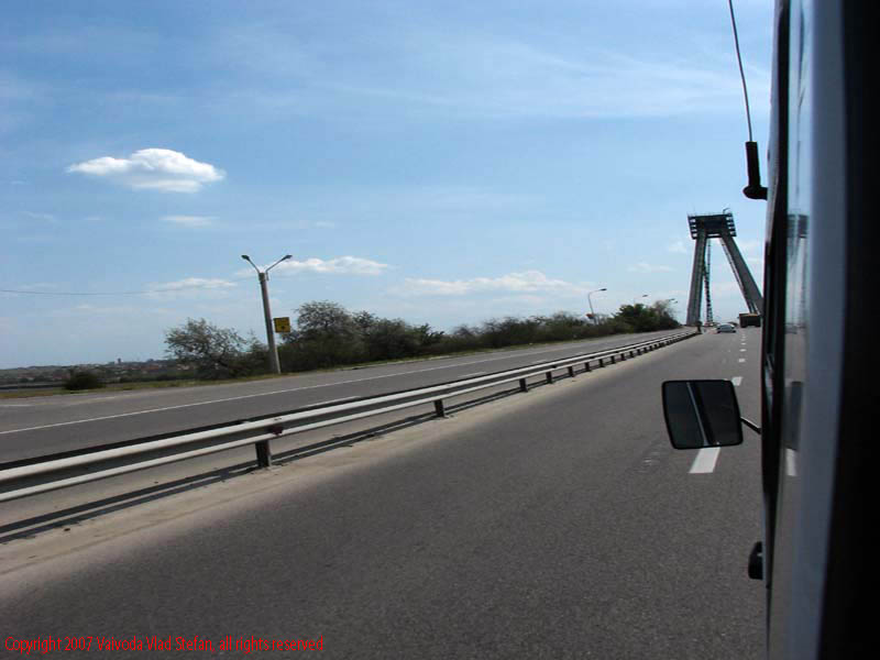Vaivoda Vlad fotograf in Romania drum european national sosea sosele excursie calatorie calator voiaj masina automobil condus sofat soferie circula circulatie daewoo matiz autostrada autostrazi rutier trafic E87 DN39 din Constanta spre Agigea 2007